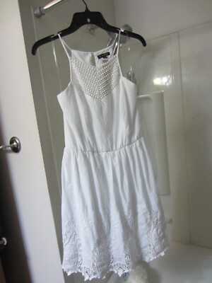 NWT women's sleeveless dress As U Wish Size white color