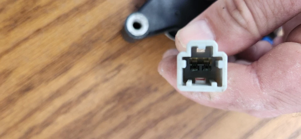 Cardone 47-15010 - Motor ventana eléctrica para Honda Civic 2001-05 trasero derecho Foto 3 de 4