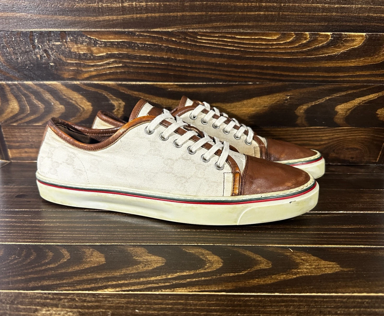 Baskets homme Gucci monogramme cuir toile marron fabriquées en Italie