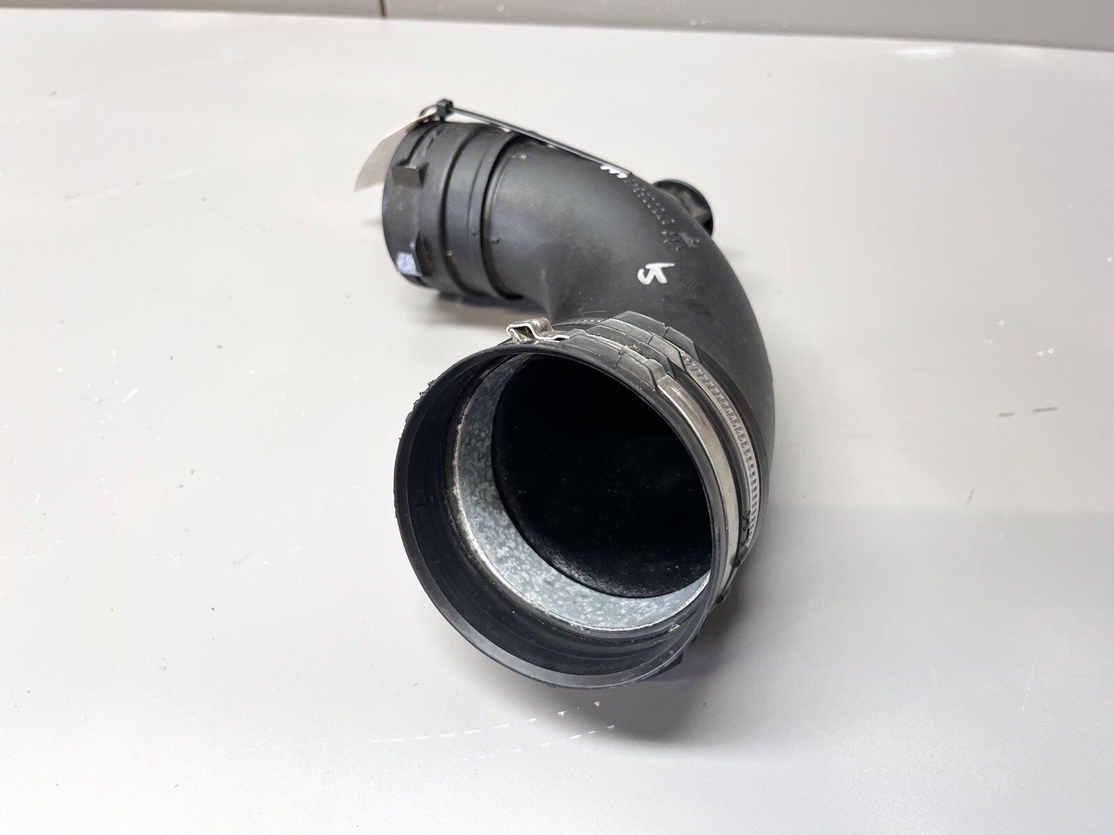 Maserati Quattroporte 2014-2017 Left Intake duct hose