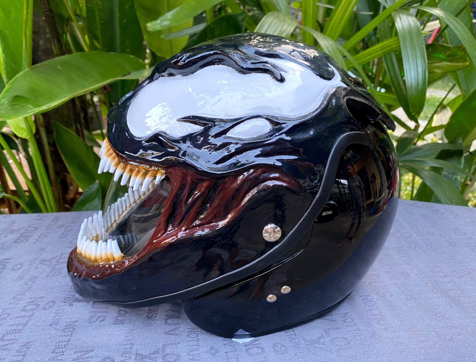 Venom Helmet, Custom Venom Helmet, Venom Motorcycle Helmet, Venom