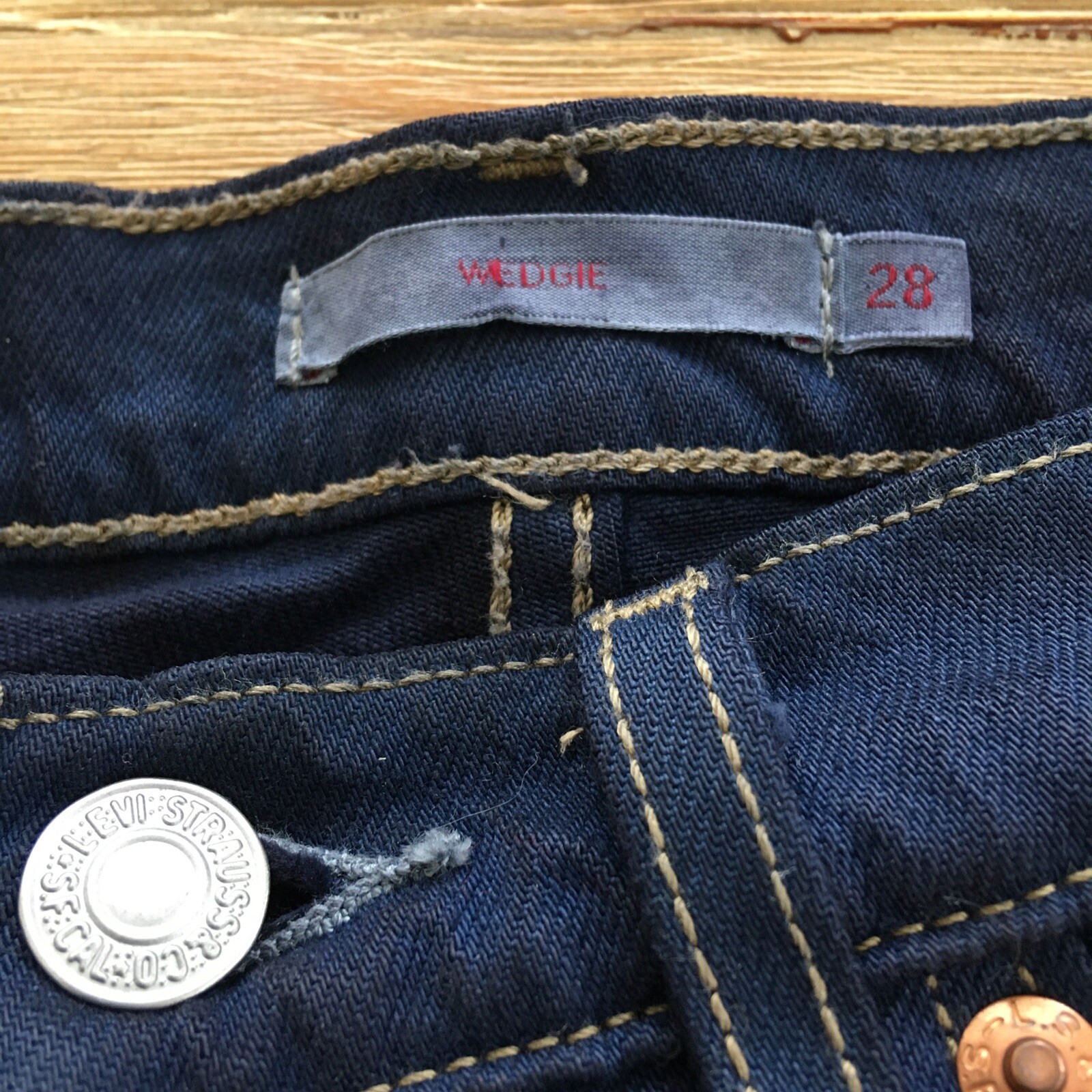 Levis Wedgie Premium Big E Jeans 28 X 26 Distressed Button fly Crop Ankle thumbnail 6