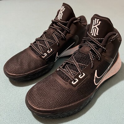 Nike / Kyrie Flytrap 4 / Mens 7.5 / Black-White / Shoes