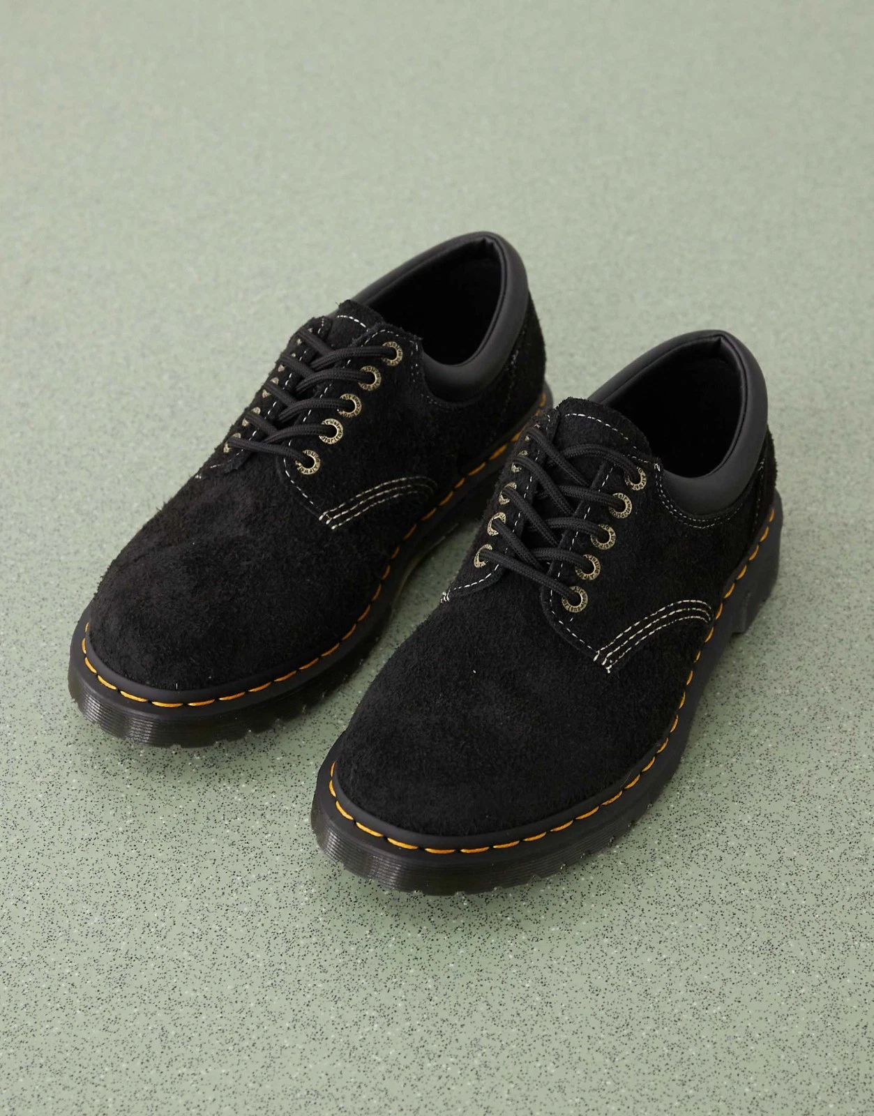 Dr Martens 8053 5 Eye Suede Shoes in Black / White and Yellow
Opens in a new window or tab