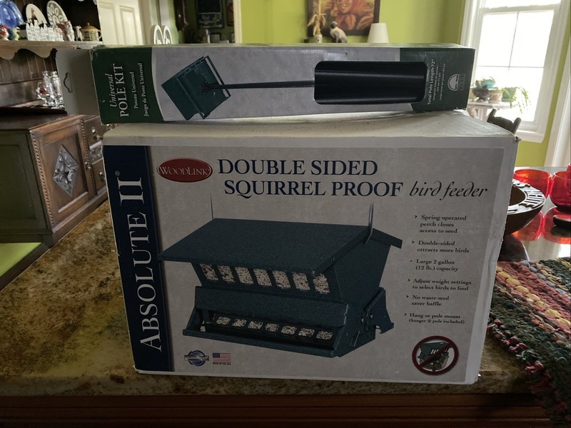 Woodlink Absolute 2 Squirrel Proof bird Feeder unused unopened box includes POLE