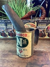 1940’s CONOCO Nth Metal Motor Oil Can 1 Quart Gas Station Folk Art Funnel Pour