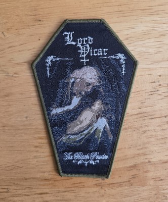 Lord Vicar Green Border Woven Patch