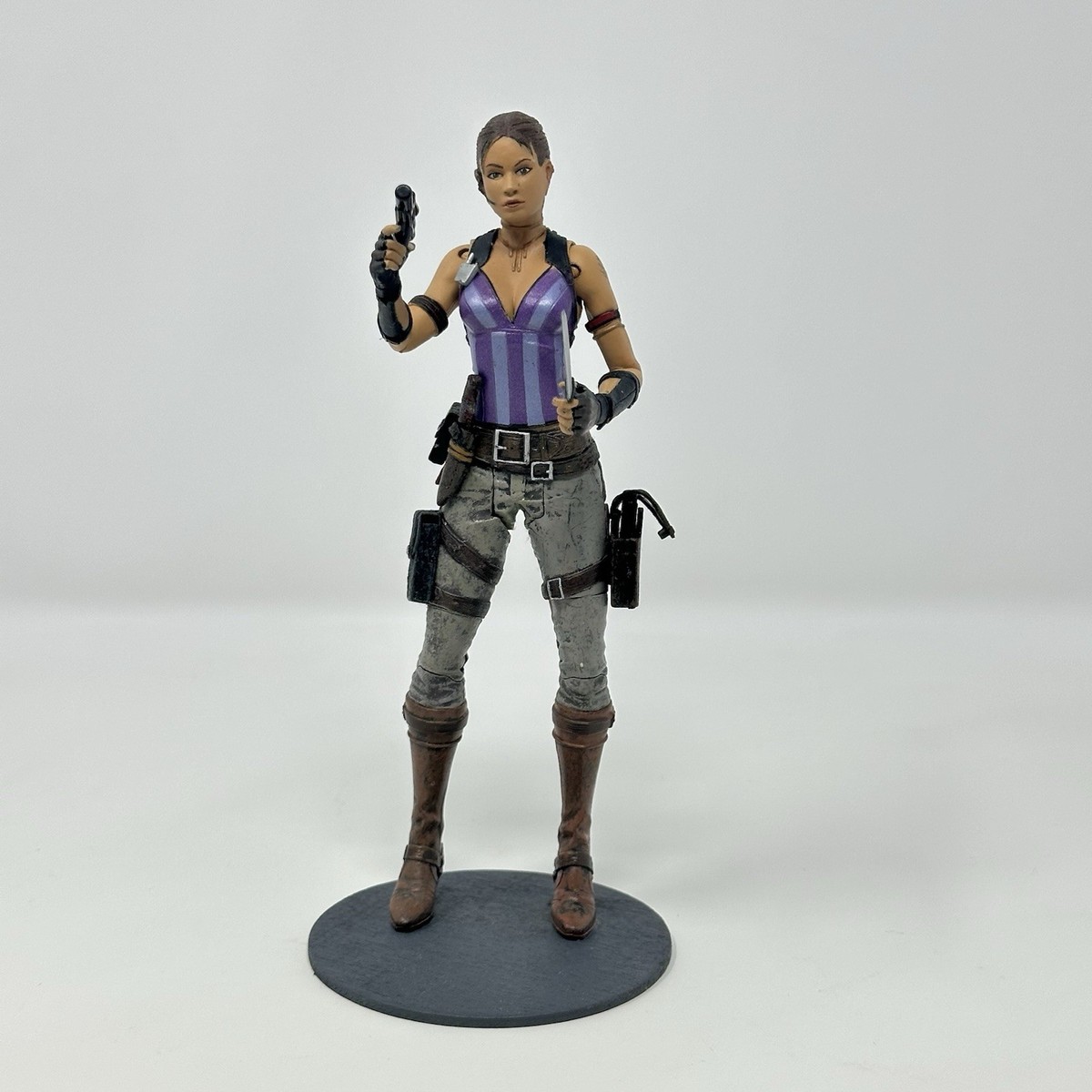 NECA Capcom Resident Evil - Sheva Alomar Player Select 7” Loose