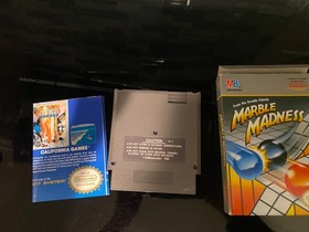 Nintendo Marble Madness NES Box and Game