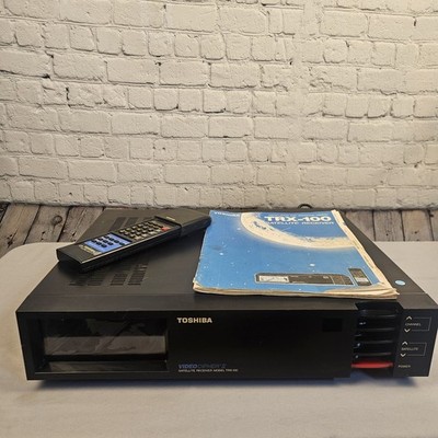 Toshiba TRX-100 VideoCipher II Tested Working w/ Remote Manual