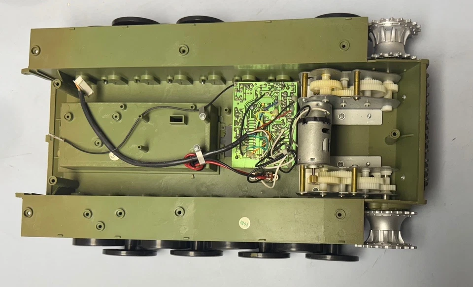 1:16 Heng Long HL 1st run Panther Tank. - Image 2 of 4