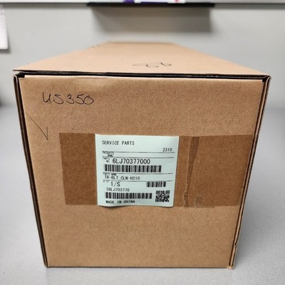 Toshiba 6LJ70377000 Transfer Belt Cleaning Assembly