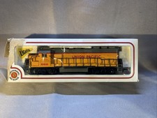 Bachmann HO Union Pacific UP 866 GP40 Diesel Locomotive Engine Tested