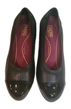 Munro New Mila Black Shoes Flats Cap Toe Leat...