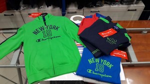 tuta champion bambino 4 anni