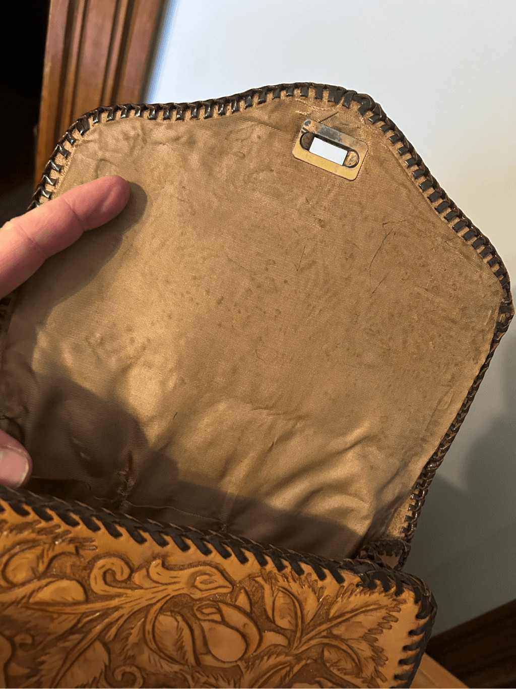 Handmade brown leather purse - floral design - image 7