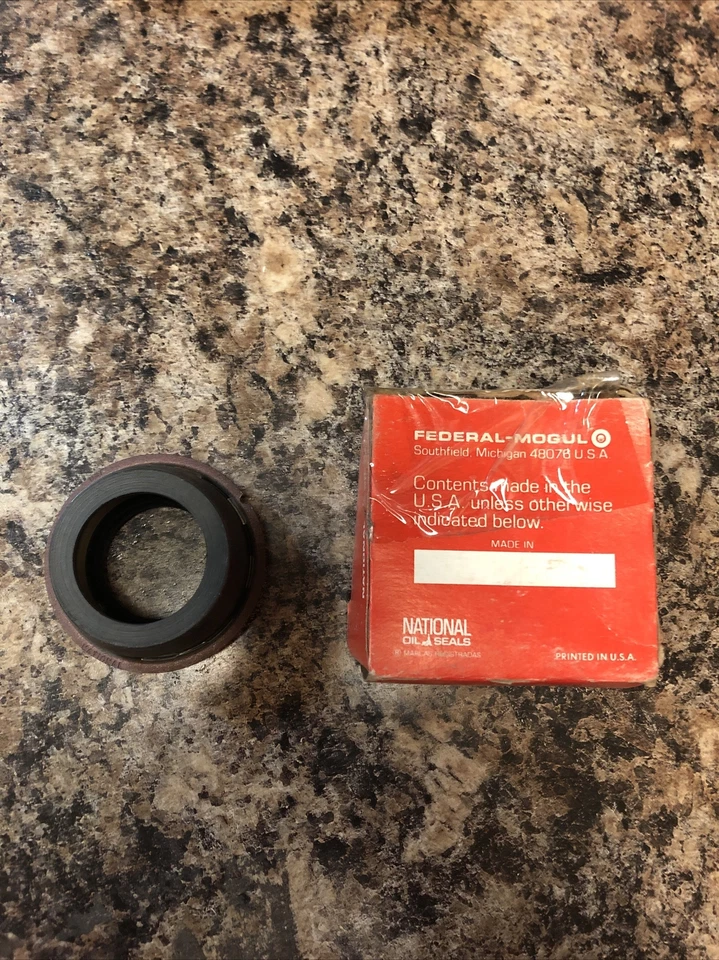NOS GENUINE NATIONAL 2655 OIL SEALS  MADE IN USA! FREE SHIPPING! - Image 3 of 4