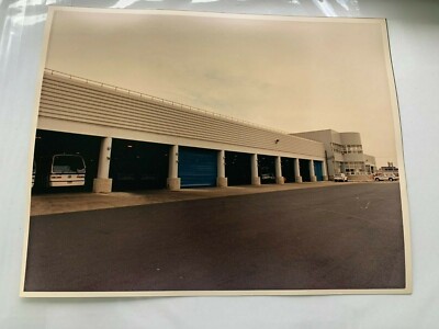 8X10 NY NYC BUS PHOTOGRAPH CLASSIC SURFACE TRANSIT TERMINAL GARAGE COLLECTIBLE
