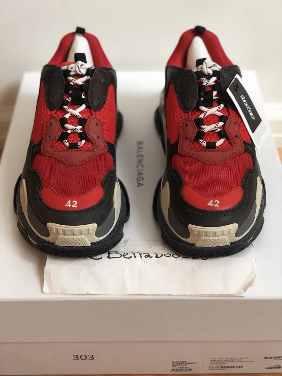 Balenciaga triple s shop size 39