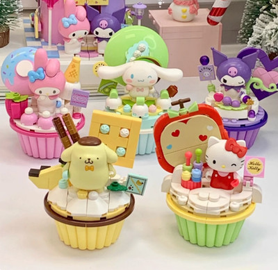 Official Sanrio Character Figure Block Series Cupcake Building Block Creative
