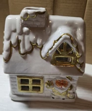 Porcelain White and Gold House Tea Light Or Votive Candle Holder TB88