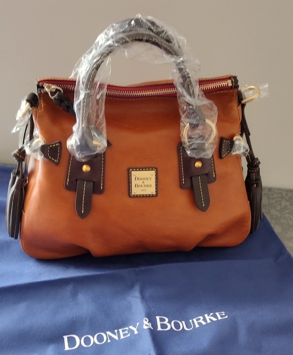NWT Dooney & Bourke Florentine Small Stanwich Satchel 8M274 NA