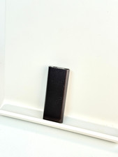 Apple iPod shuffle 3rd Gen 2GB Gray A1271 MP3 Player Ships Fast