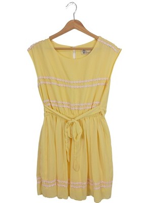 LOVESTRUCK Empirekleid Damen Kleid Gr. DE 38 blassgelb Elegant
