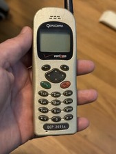 Kyocera 2035 Verizon Gold Black Bar Vintage Cell Phone , Untested , No Power Cor