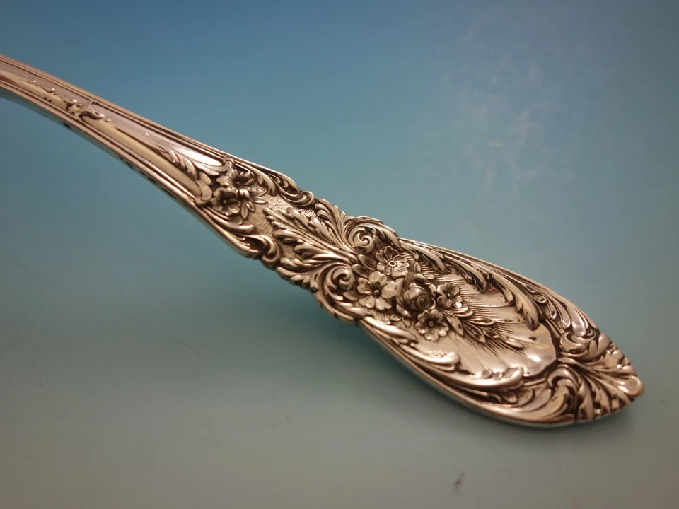 Juego de 12 cubiertos Richelieu by International de plata esterlina para 92 piezas  Foto 4 de 4