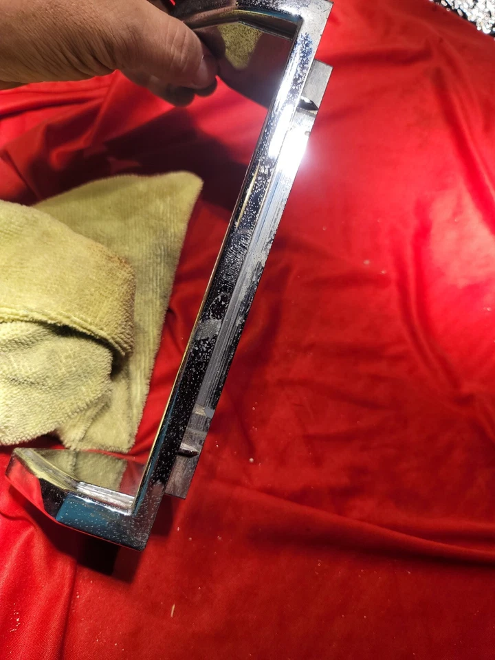 Usado OEM 80 81 82 83 84 Lincoln Towncar lámpara trasera luz lente bisel e1vb 13236 anuncio Foto 4 de 4