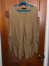 Women  s Plus Size V-neck Sweater