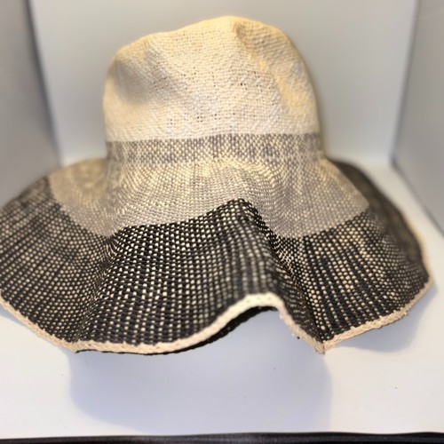 J. Crew Floppy Paper Straw Ivory/Black Wide Brim Sun Hat Women's One Size Resort