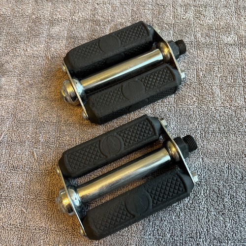 Vintage Raleigh Bicycle Pedals 1960's