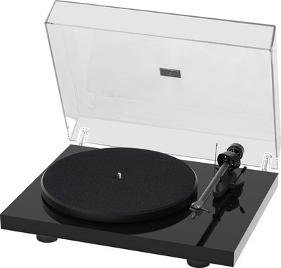 Pro-Ject Debut III DC Plattenspieler - Piano Schwarz, hochglanz, Neu!