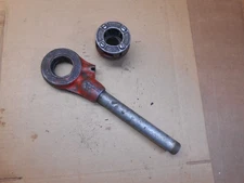 Ridgid 0 R pipe threader handle and 3/4" die holder - missing pin & dies