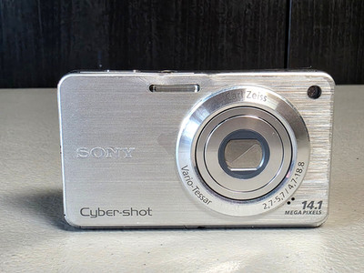 Sony Cybershot DSC-W560 14.1 Mega Pixel 4x Optical Zoom Optical Steady Shot