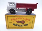 VINTAGE MATCHBOX LESNEY No.3b BEDFORD TIPPER TRUCK IN ORIGINAL BOX 1961