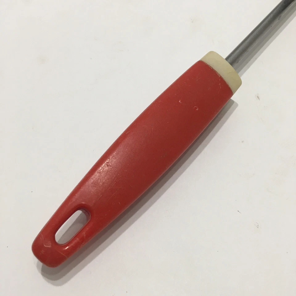 Cucharón de sopa para utensilios Ecco Eterna con caño y mango de baquelita rojo y blanco Foto 3 de 4