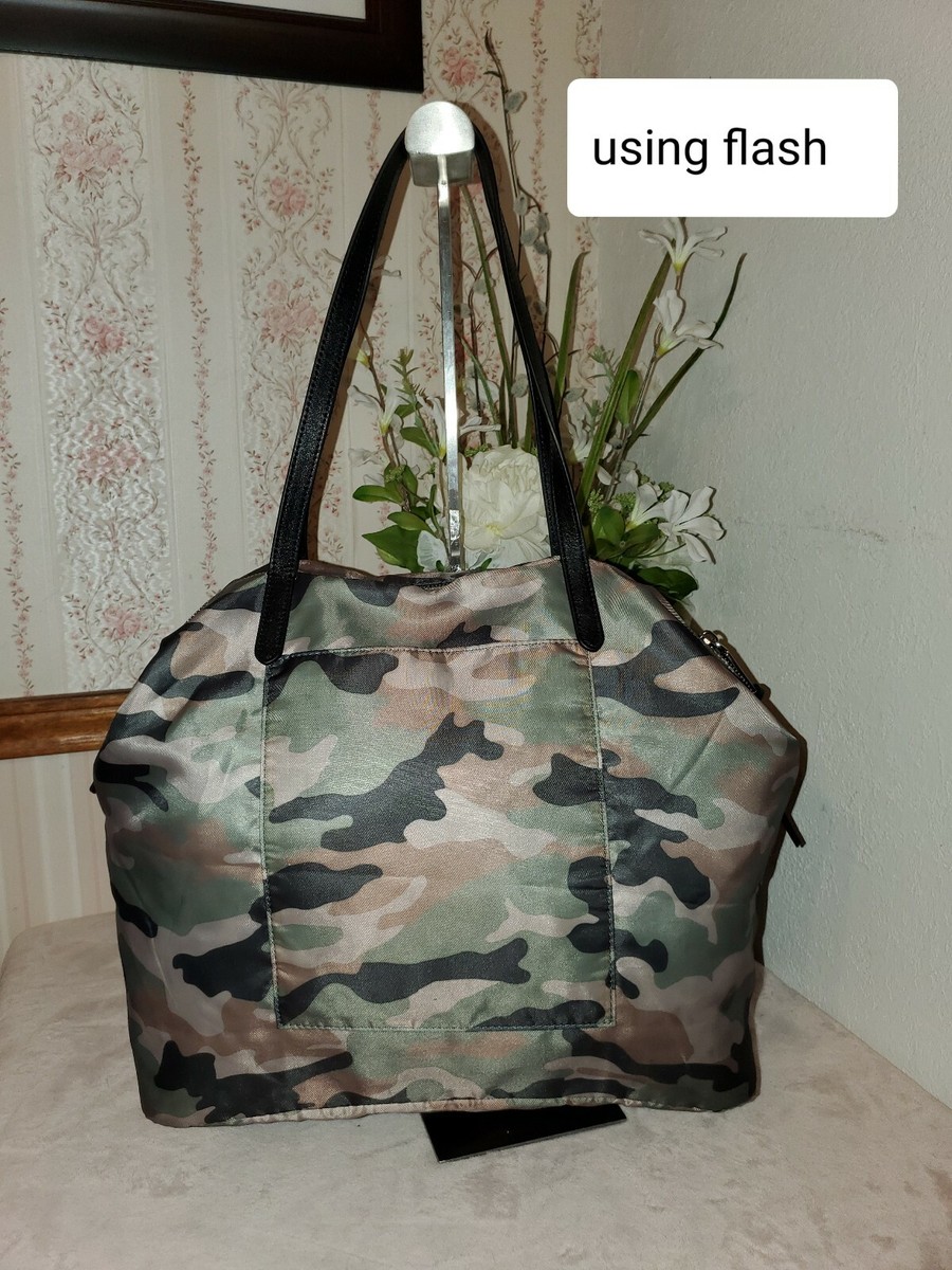 Nylon Camo Tote Nylon Camo Tote