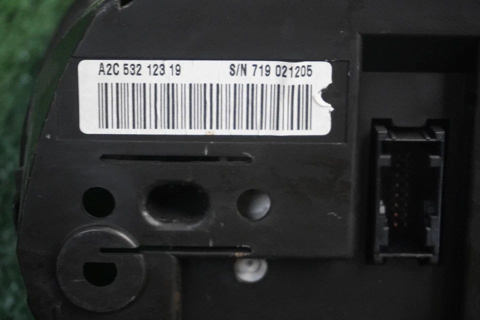 BMW 328xi 2007 2008 2009 velocímetro calibre panel fabricante de equipos originales 145 k millas 9130297 Foto 4 de 4