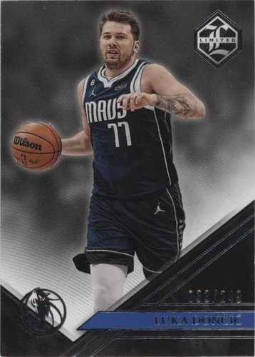 2022-23 Panini Chronicles - Luka Dončić #396
