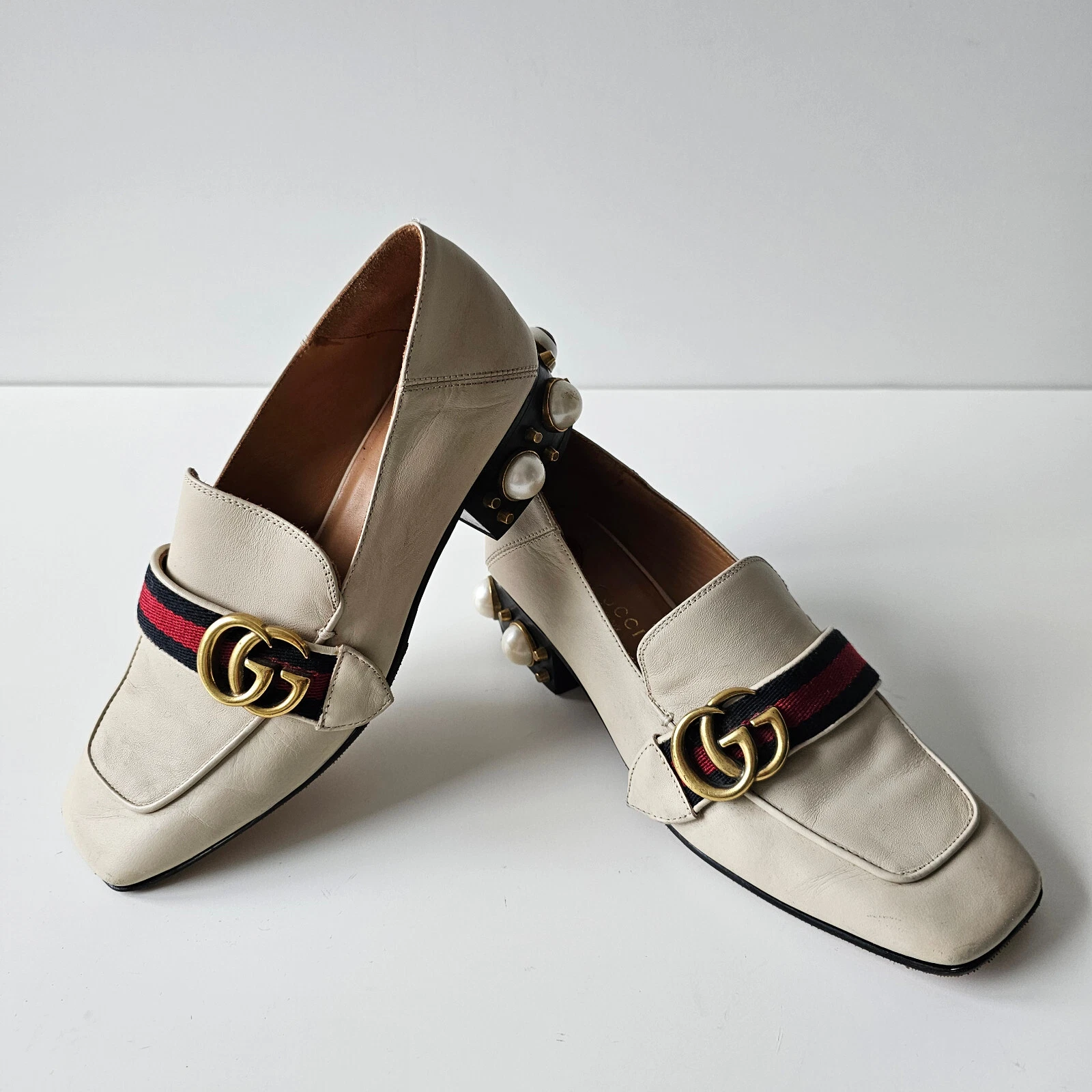 Mocassins Gucci Peyton Web GG logo fausse perle beige ivoire 36 Princetown Marmont