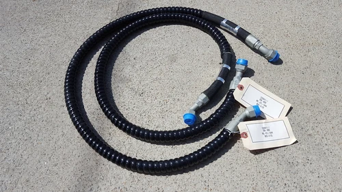 2 EACH OIL COOLER HOSES HUMMER HUMVEE HMMWV M998 12339411-1 4720-01-257-3705