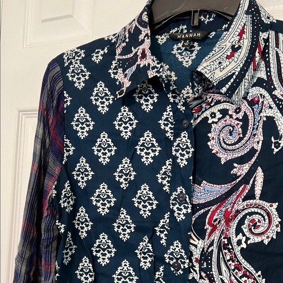 Hannah Blue and White Patterned Statement Long Sl… - image 5