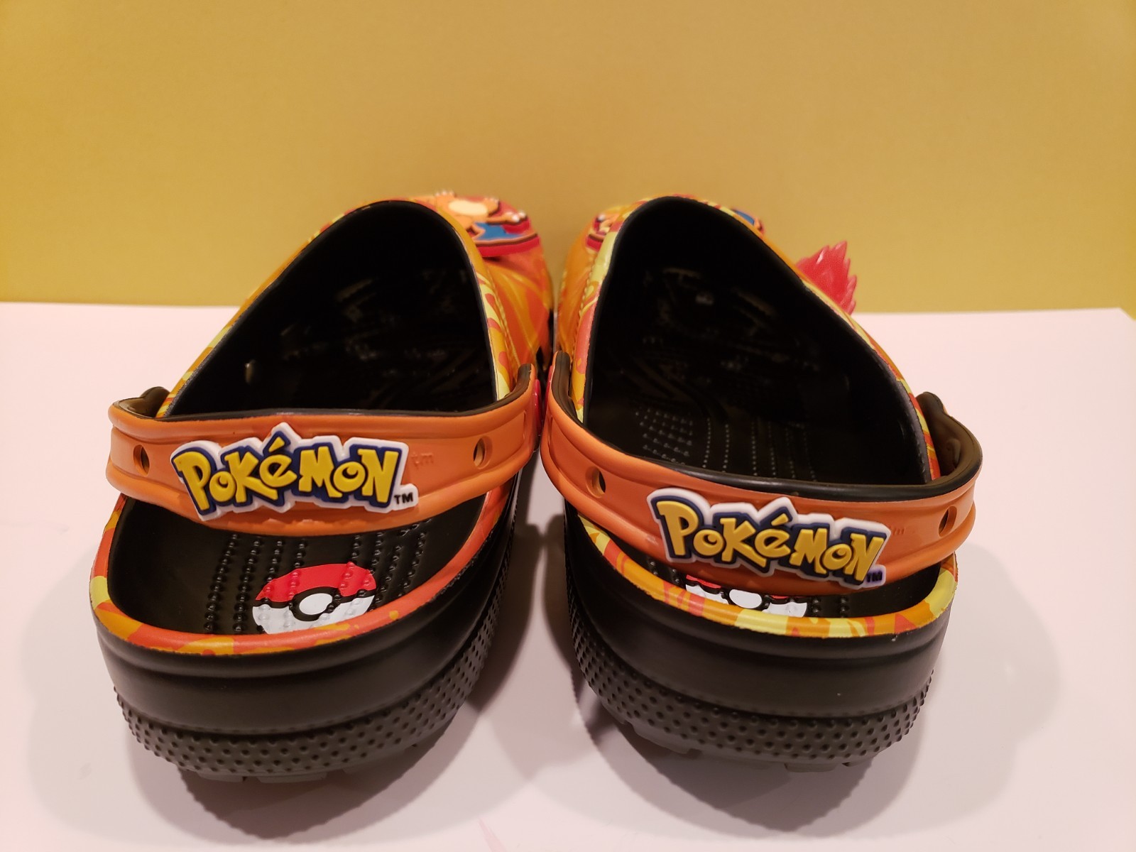 Crocs ~ Limited Edition Pokemon Charizard Clogs ~ Men's 6 /Women's 8 ~ NIB image 3