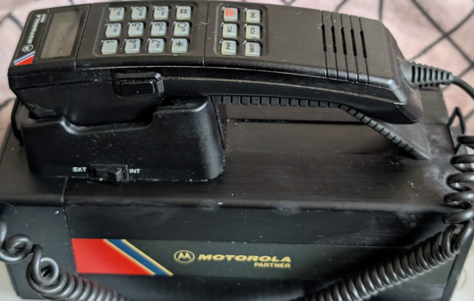 RARE Vintage Motorola 4800X Mobile Brick Carphone Retro 1980s 