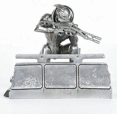 Mass Effect Garrus Silver Edition Statue-SOLD OUT