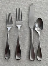Vtg Oneida Flatware CALM Service For 4 / 4 Piece Place Setting 16 Pieces