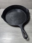 Pre Griswold ERIE No. 9 Cast Iron Skillet